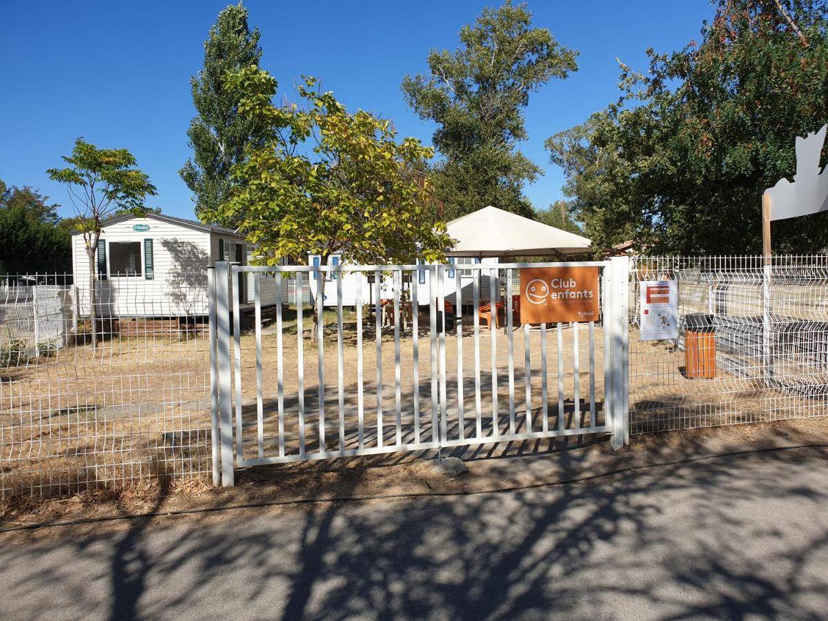 Mobile Home Tout Confort Alexandre La Roque-d'Antheron Exterior foto