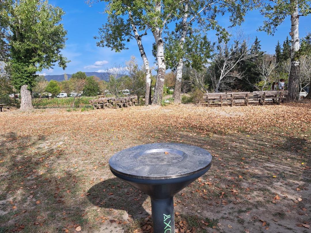 Mobile Home Tout Confort Alexandre La Roque-d'Antheron Exterior foto