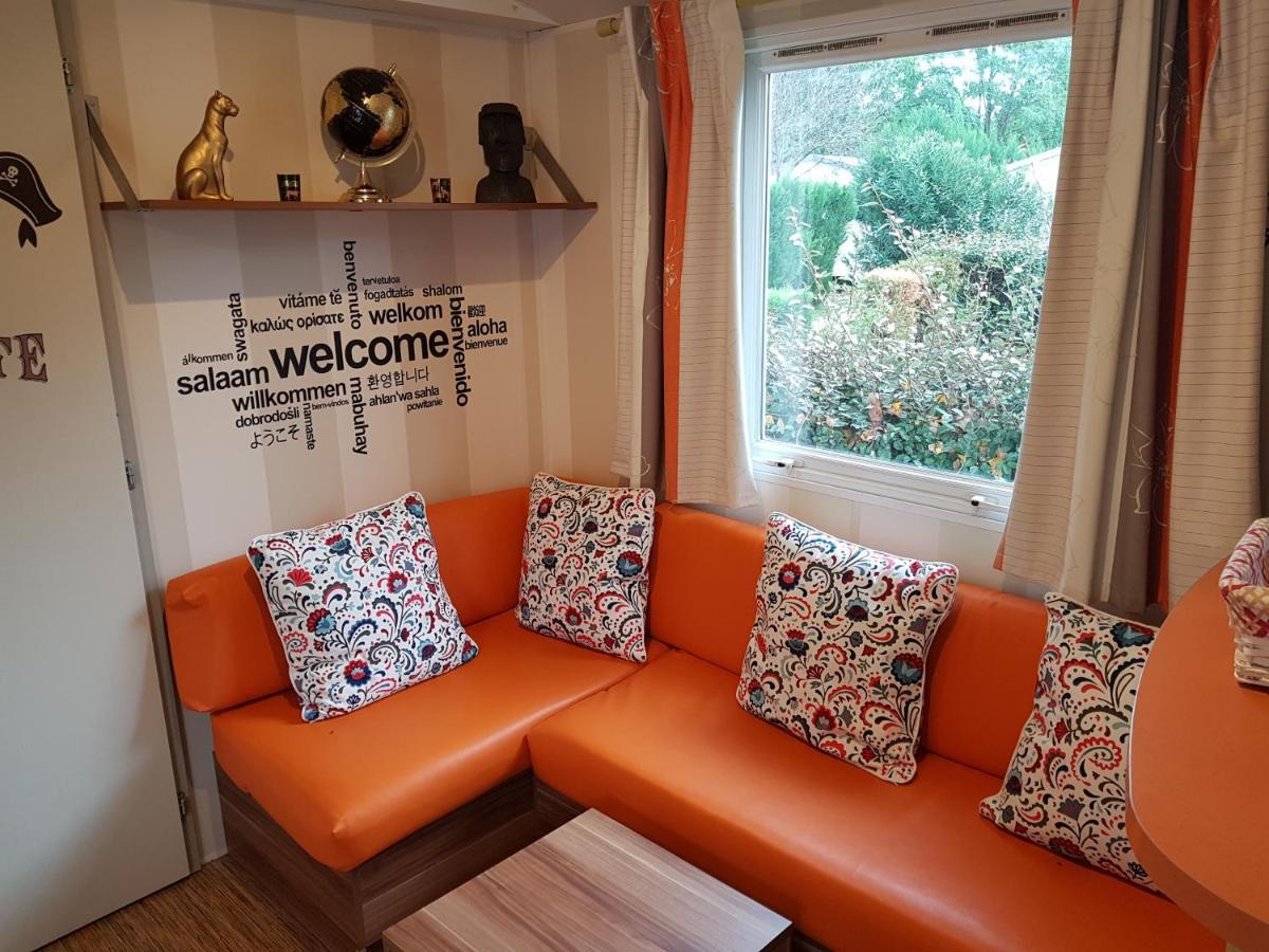 Mobile Home Tout Confort Alexandre La Roque-d'Antheron Exterior foto
